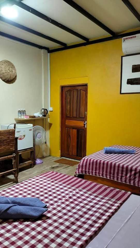 Fish Island Bungalows กำปอต ภายนอก รูปภาพ