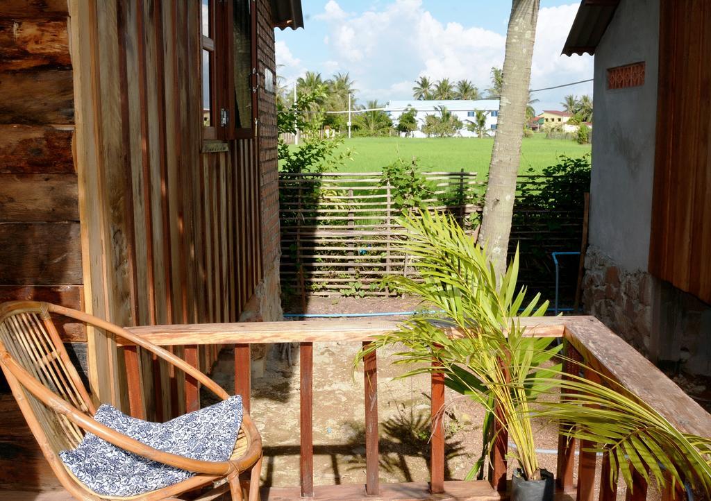 Fish Island Bungalows กำปอต ภายนอก รูปภาพ