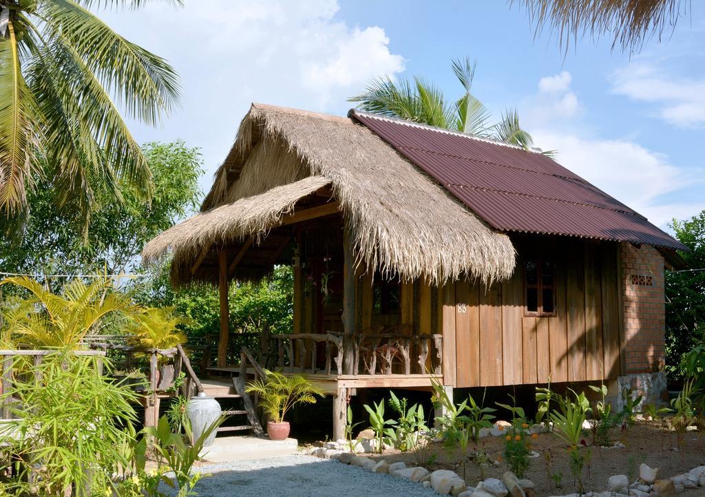 Fish Island Bungalows กำปอต ภายนอก รูปภาพ